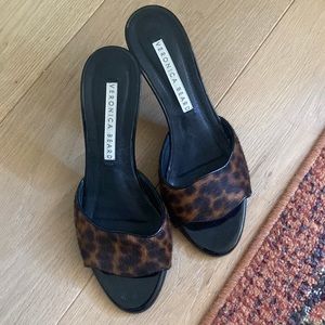 Veronica Beard leopard mules 38